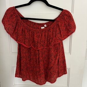 Aritzia Wilfred Off the shoulder top